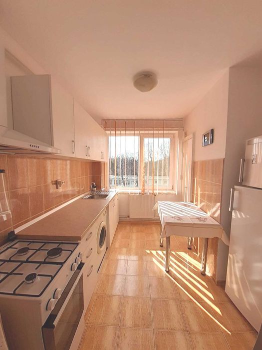 Inchiriez apartament 3 Camere, Hipodrom