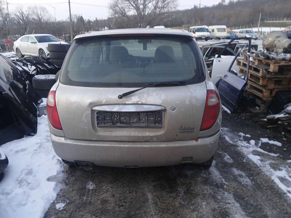Daihatsu Sirion 1.0 4x4, 2000 г на части