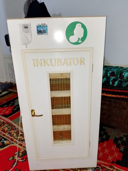 Инкубатир сатилади