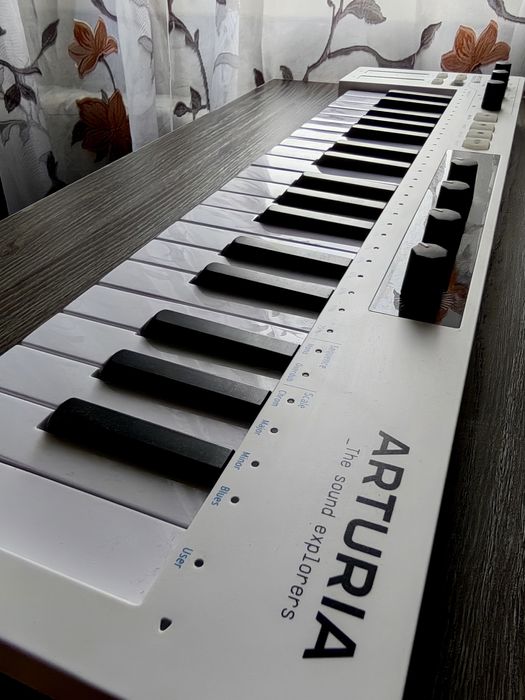 Arturia Keystep 37