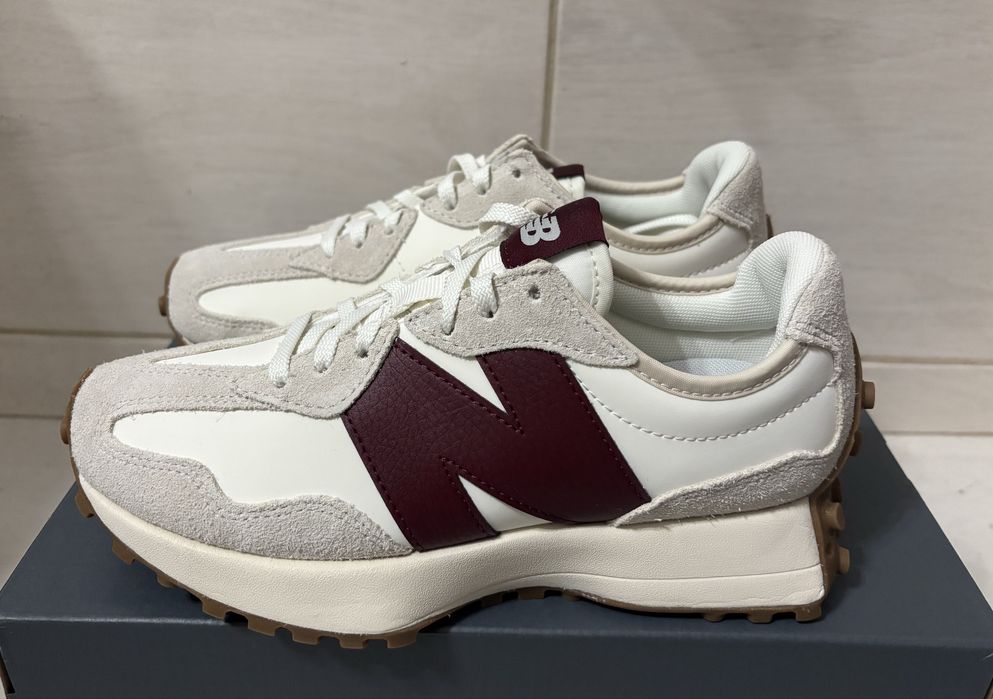 New Balance 327 - Noi