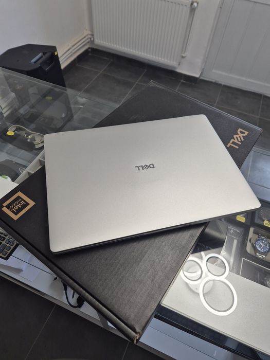 Laptop Dell PRO nou! Intel ultra 7/65gb ram