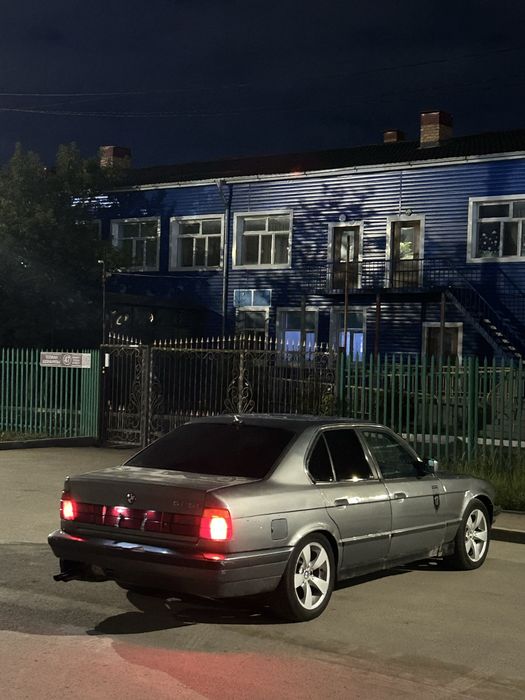 BMW 525, E34 1991 года 2.5 без ванос