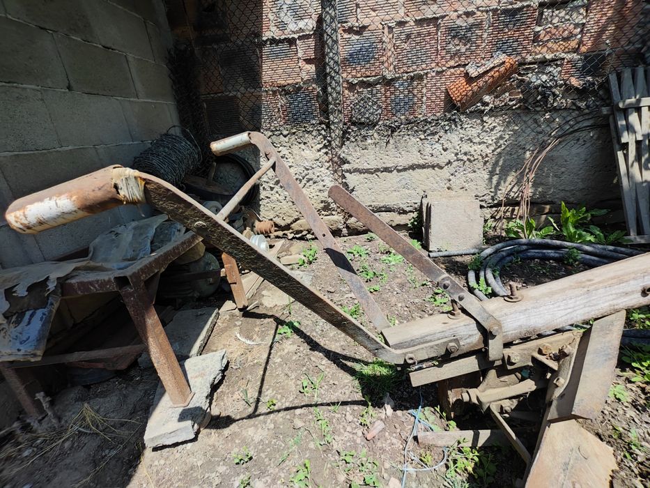 Плуг обращателен