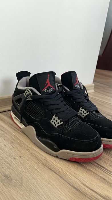 Jordan 4 Retro Bred 2019