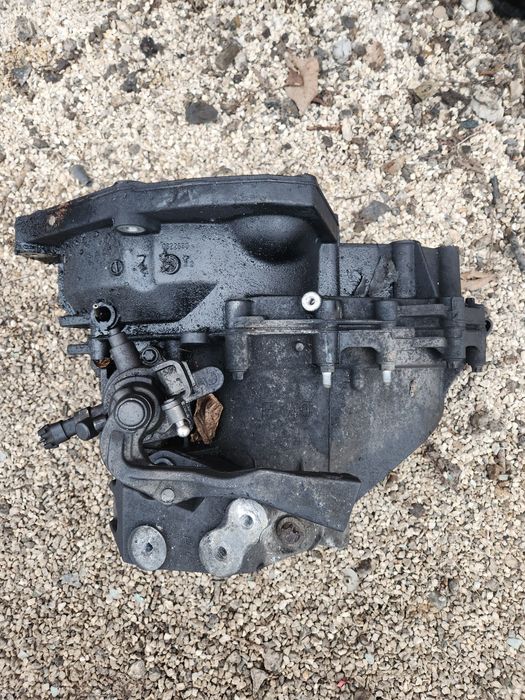 Кутия за опел сигнум 1.9цдти 150 коня