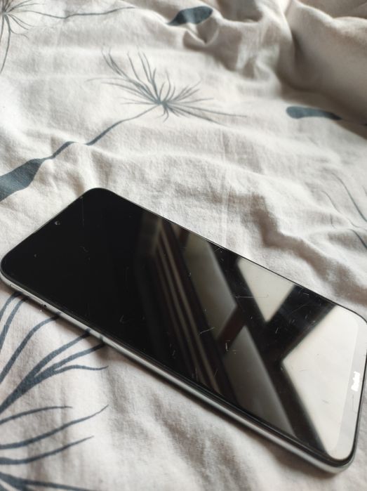 Продам Redmi note 8