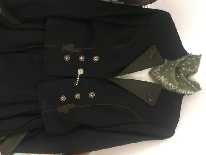 Sacou dama Marca: Costumele Gerlach nr. 36 S 80% lână