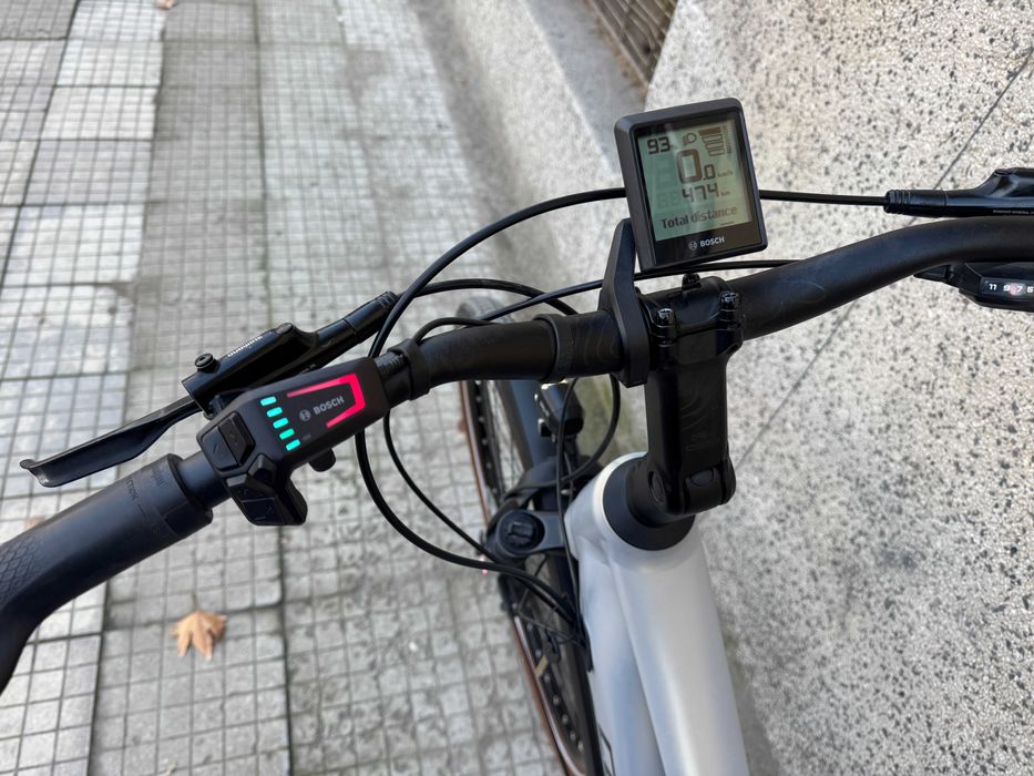 Cube Touring Hybrid Pro 625Wh 28'' E-bike Bosch Smart/Shimano Deore 11