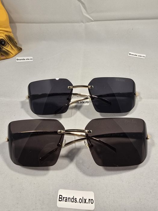 Ochelari de soare Prada, 67040, made in Italy, pret per bucata