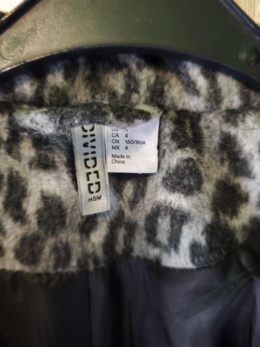 Geaca lunga H&M animal print mărimea 34