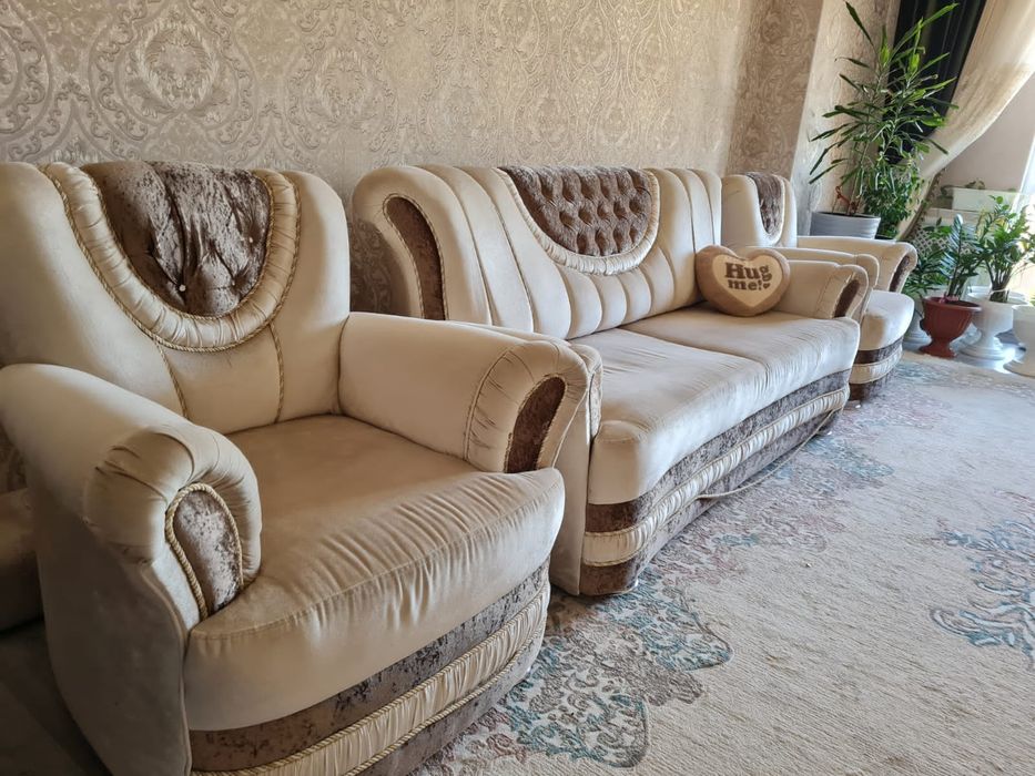 Диван с креслами сатылады