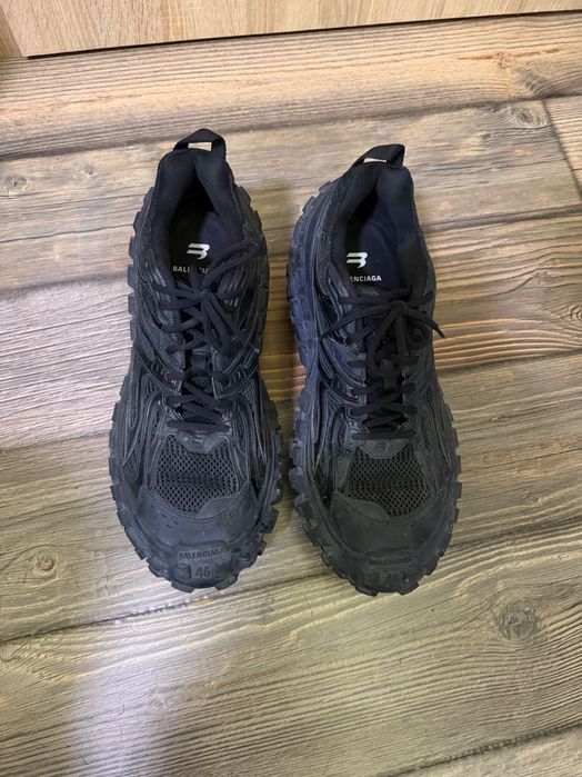 Balenciaga Defender