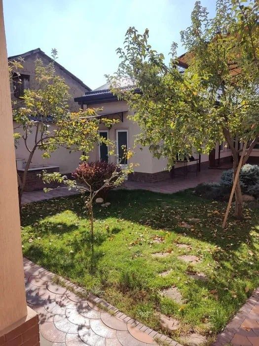 Дом продаётся срочно без Маклера в городе Сырдарья ор-р Хакимият