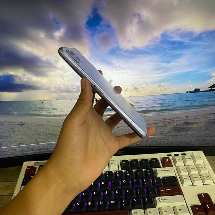 Samsung A22 5G srochni