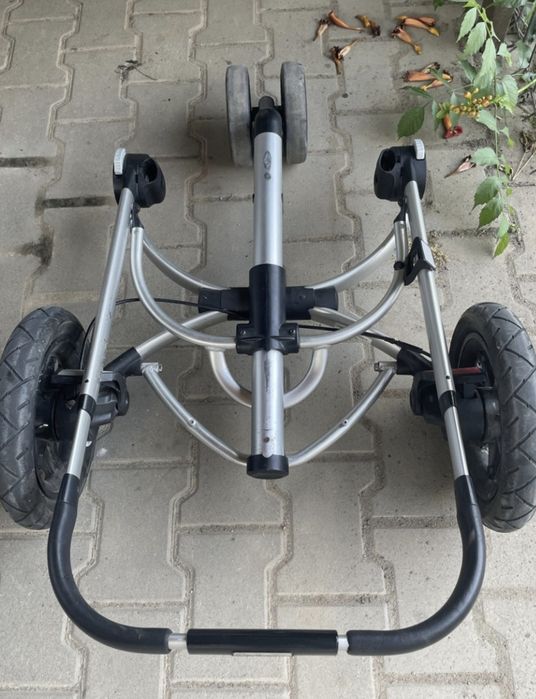 Cărucior quinny buzz 3 în 1