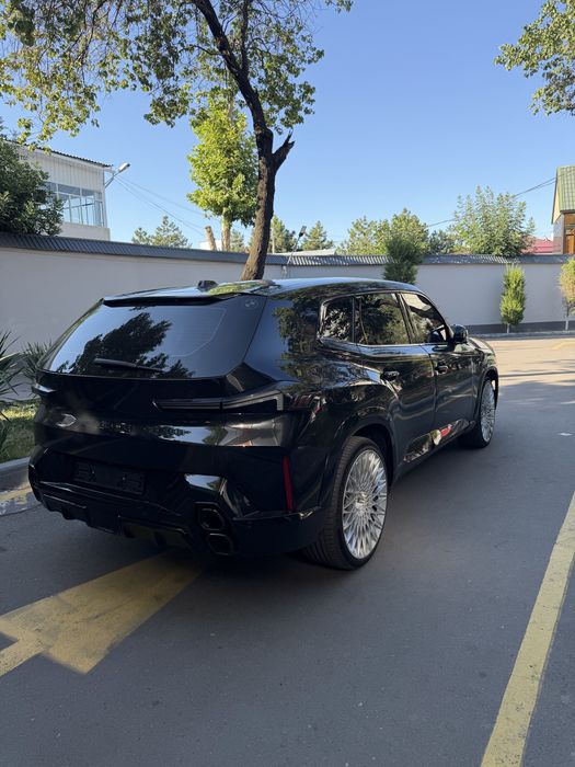 BMW XM 2023 yil Top Toza 29.000km yurgan Varyantgayam beriladi