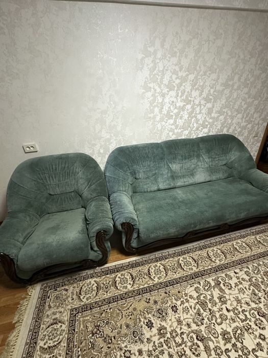 Продам мягкий уголок 3,2,1