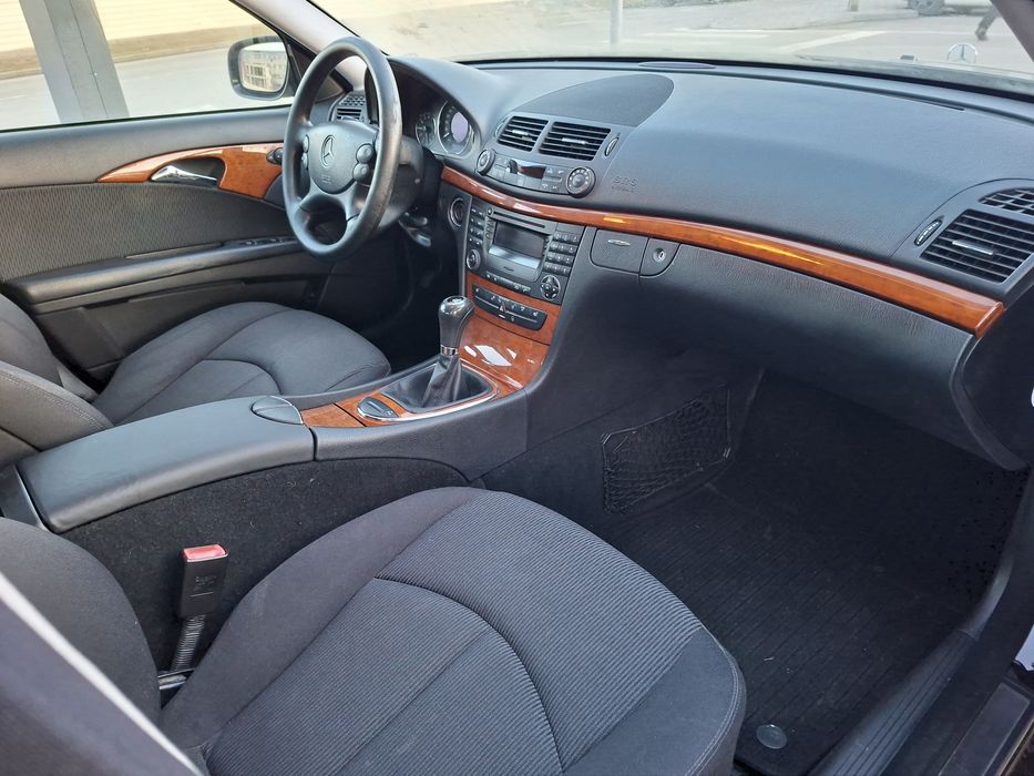 Mercedes benz e200 *w211 facelift.