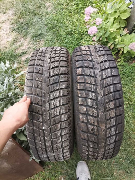 Гуми за джип на 1 сезон