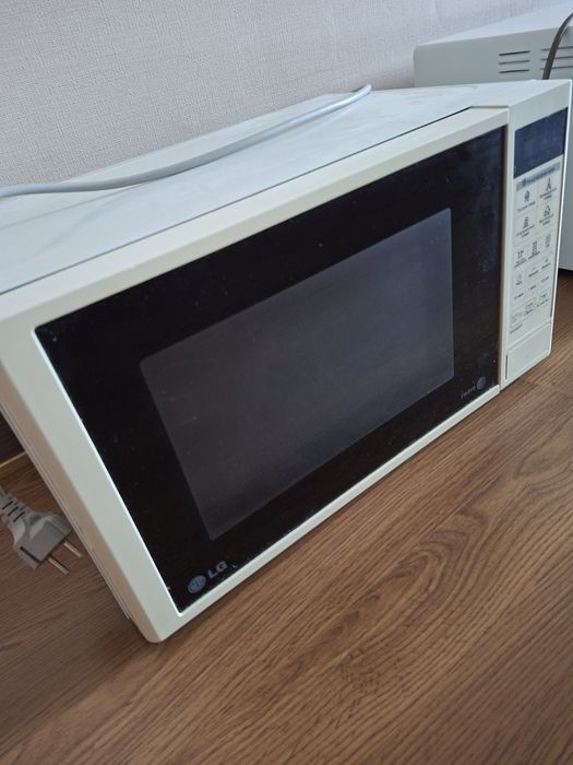 Микроволновая печь LG