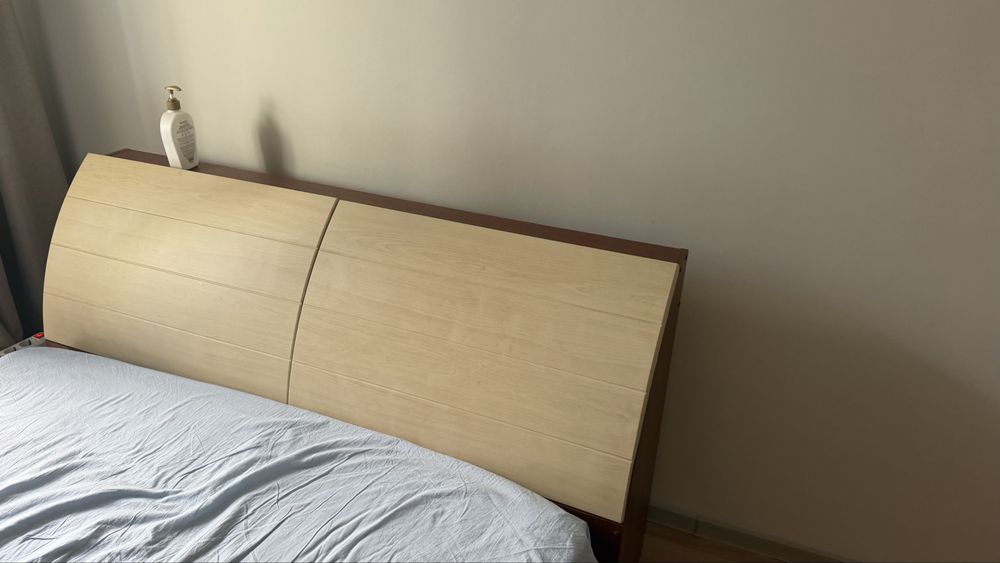 Продам кровать с Ортопедическим матрасом