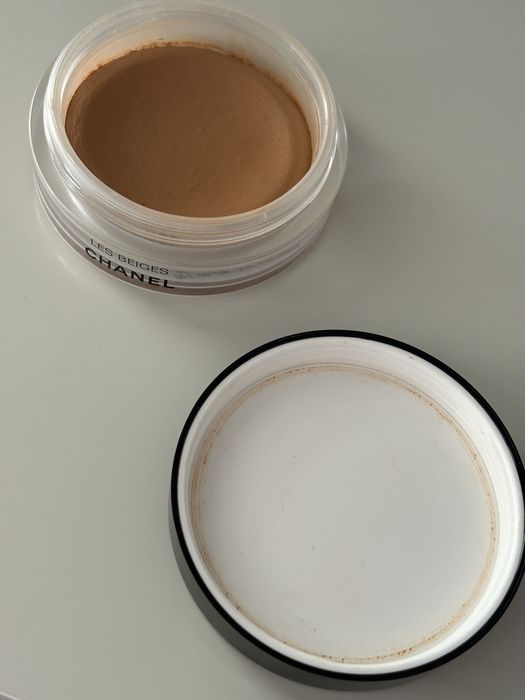 Chanel крем бронзър и Camelia balm за устни и скули YSL сенки