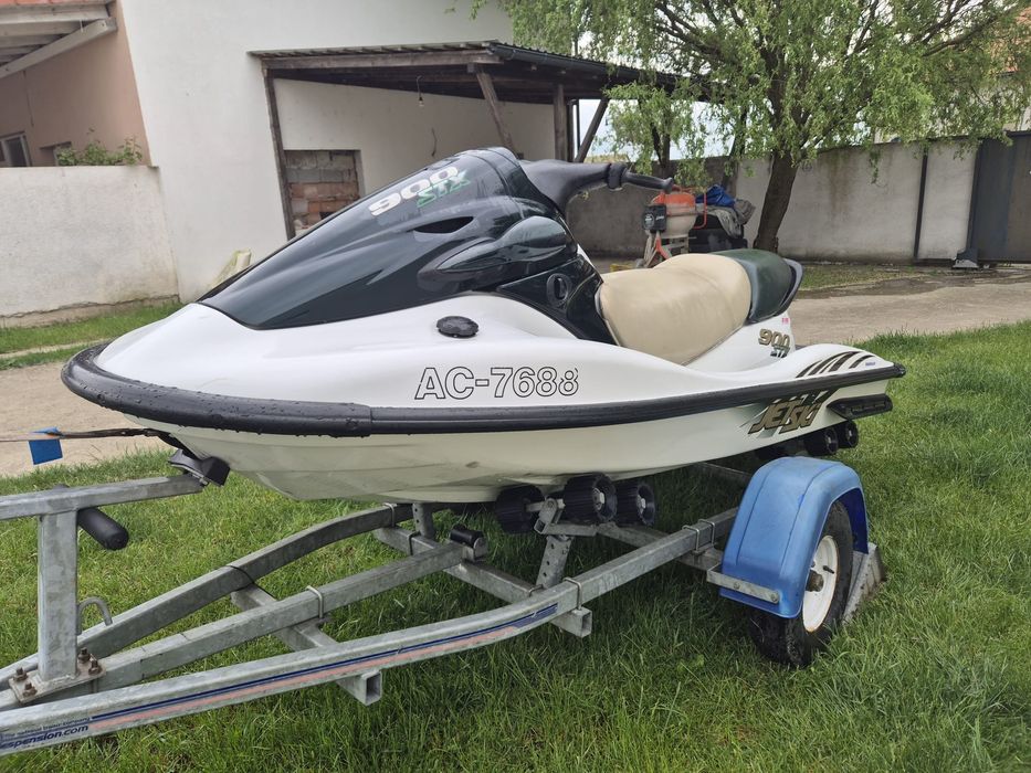 Kawasaki Jet Ski 900 STX + peridoc
