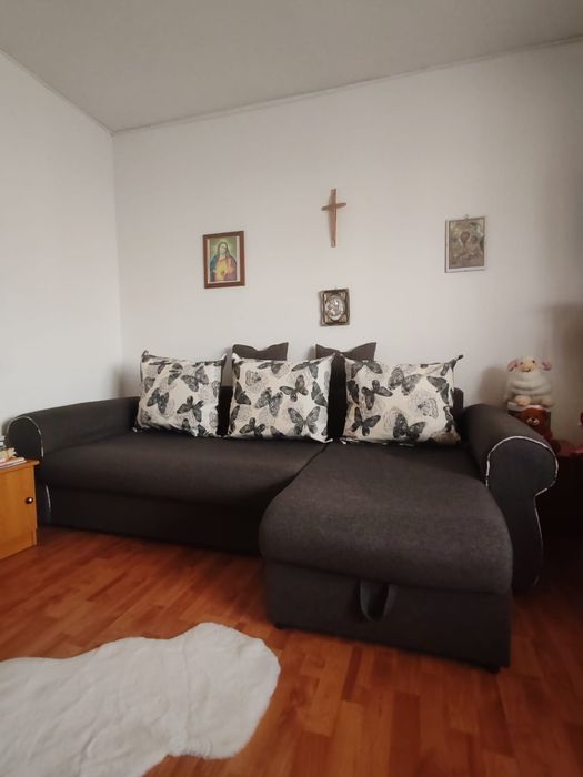 Vand canapea /colțar extensibil cu 2 lazi.
