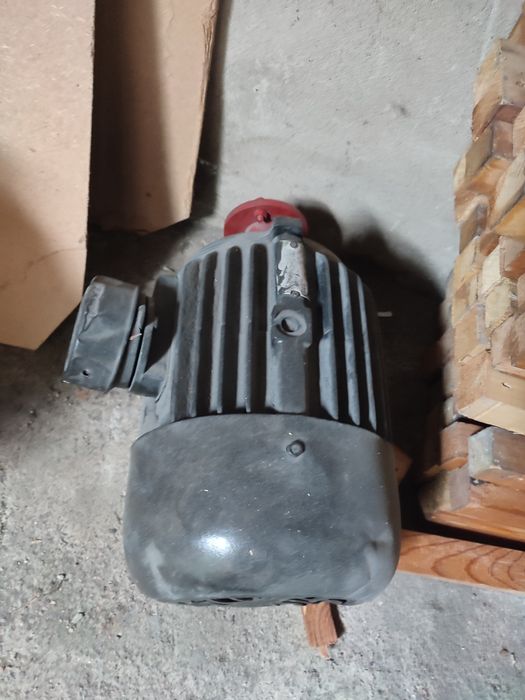 Электродвигатель а синхронный