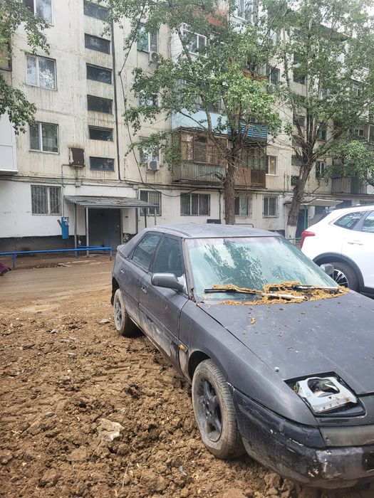 Продам мазду.323 целиком