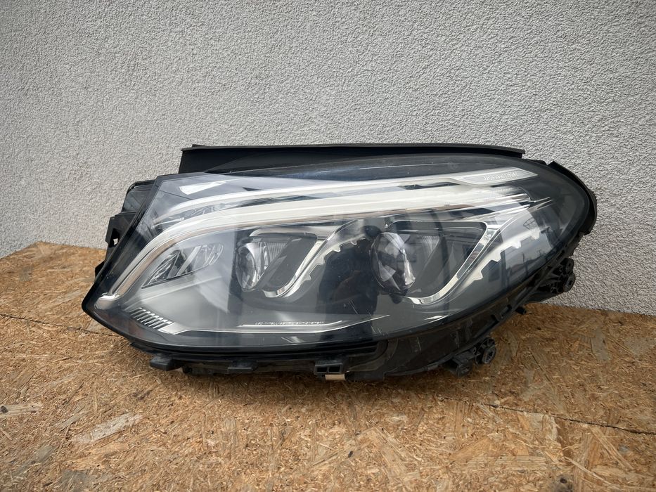 Far stanga Mercedes GLE W166 W292 Full LED ILS Original Europa