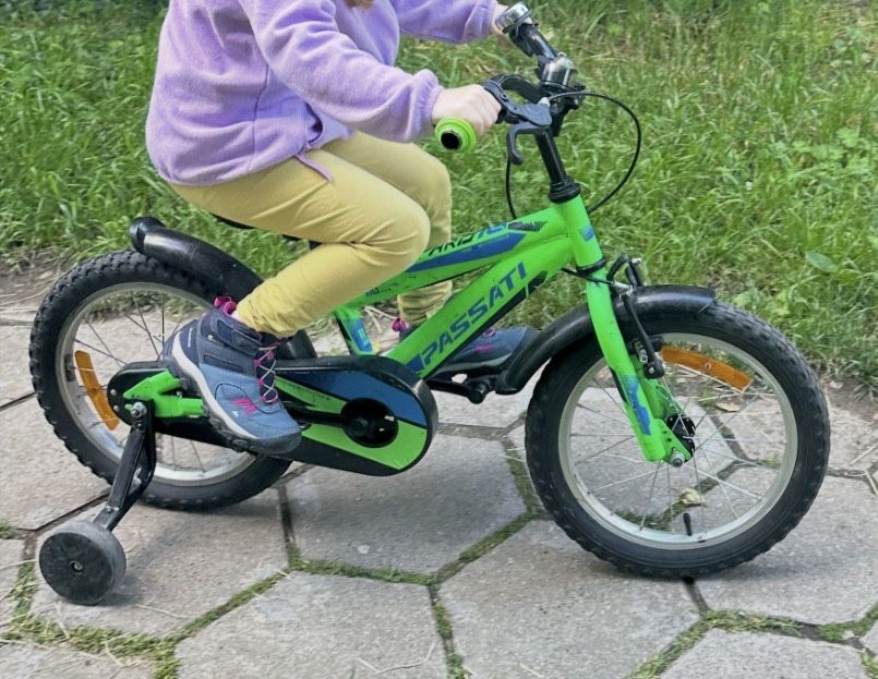 PASSATI велосипед 20” с помощни колела