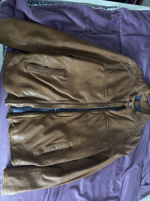 Geaca de piele naturala