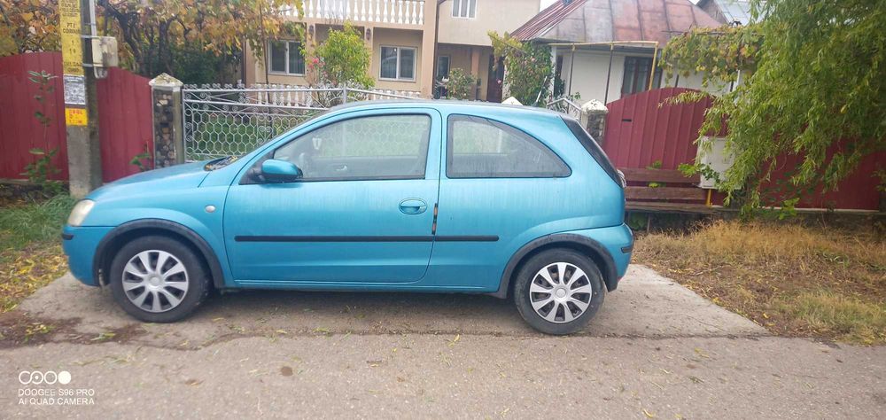 Vând Mașină Opel CORSA C 1.3 ctdi