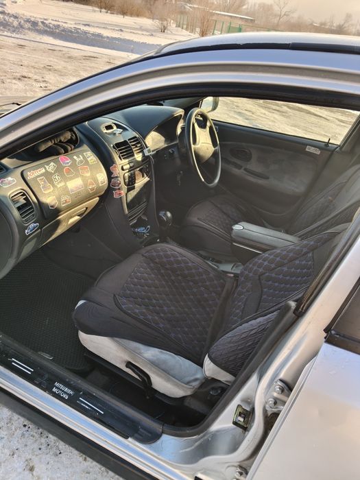 Автомобиль Mitsubishi charisma Митсубиси АКПП автомат