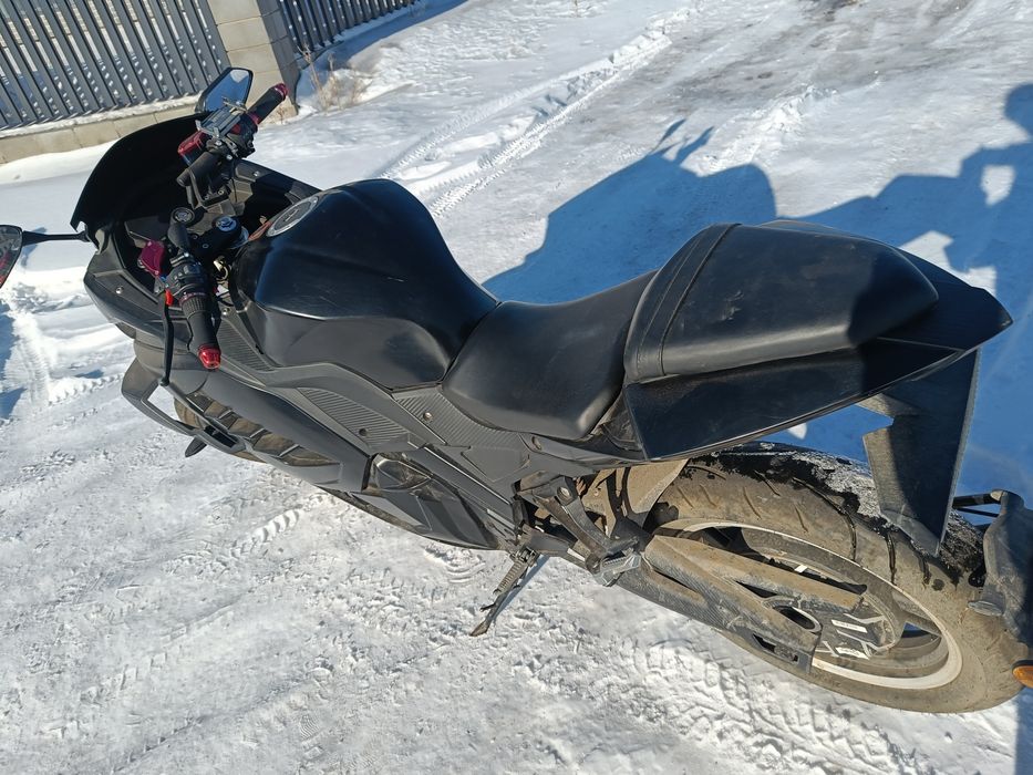 Мотоцикл Ducati электро