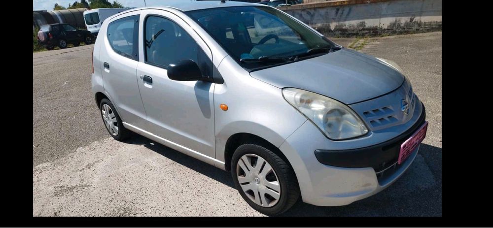 Продава се само на части Nissan Pixo 1.0 2009