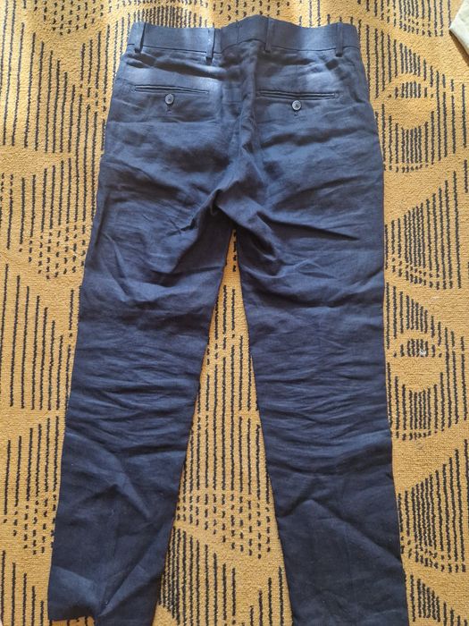 Льняной темно синий костюм от Mango