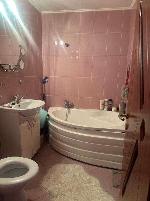 Vânzare apartament 3 camere, 68,82 mp utili, Găești, str. Cuza Voda
