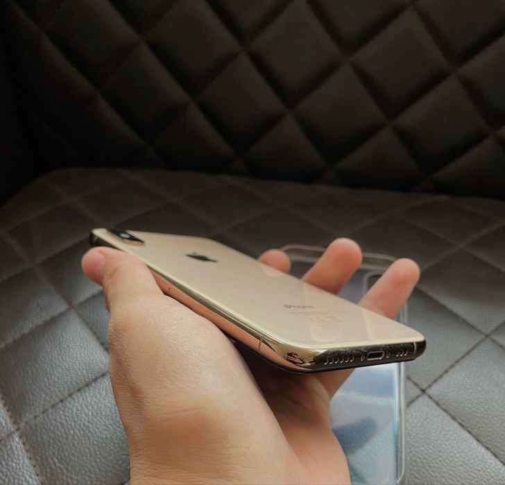 Айфон xs продам