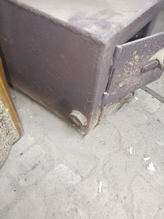 Продам печь котел.