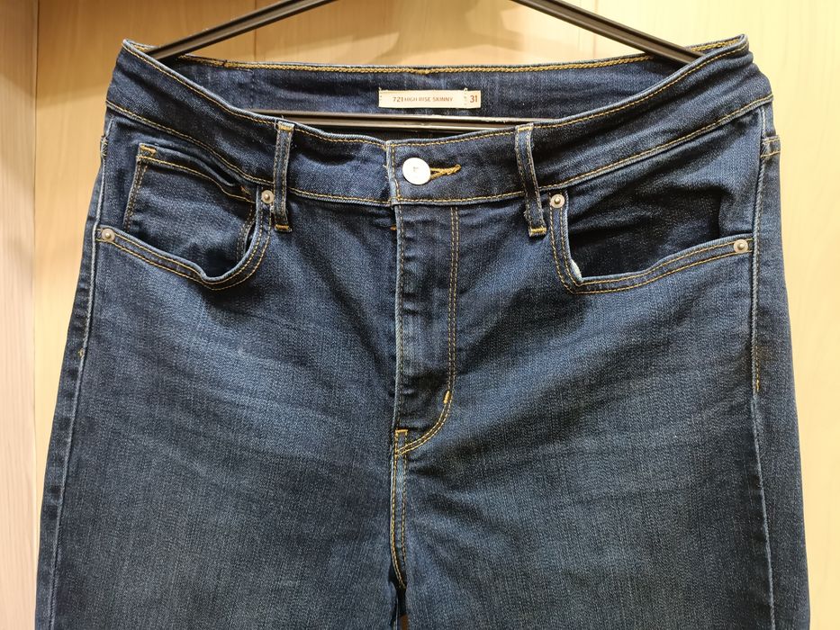 Оригинальные джинсы Levi's