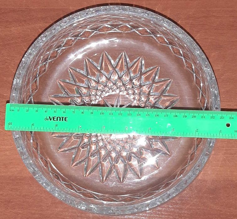Ваза хрустальная