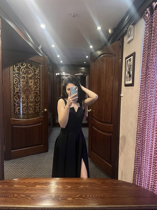 Выпуское платье