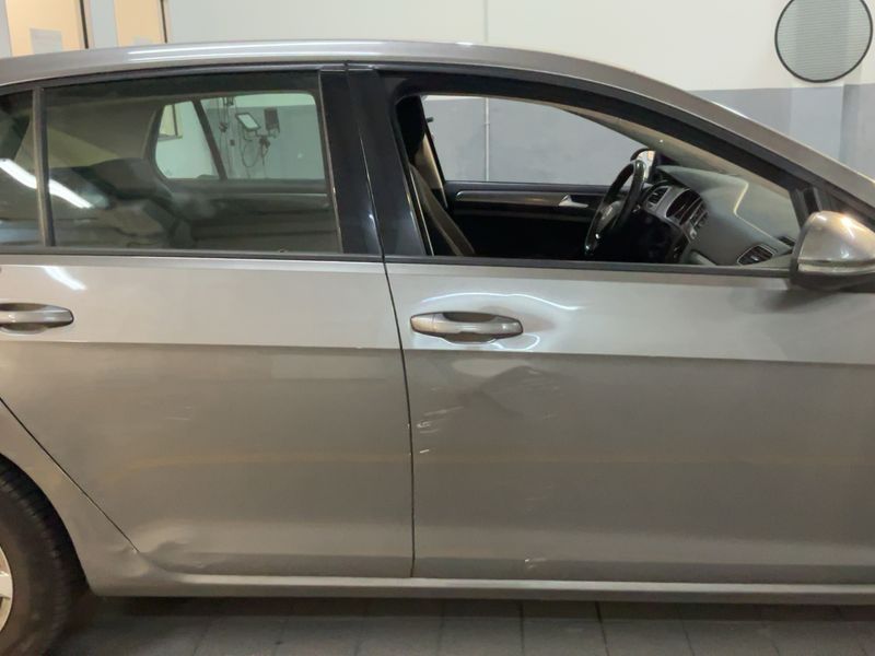Volkswagen Golf VII 1.6 TDI Business BlueMotion Tech 2013
