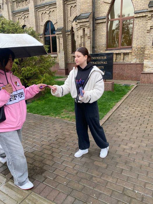 Промоутеры, BTL и реклама по всему Узбекистану