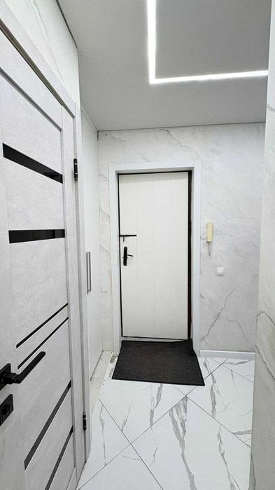 Продам 3 ком.квартиру на КЖБИ