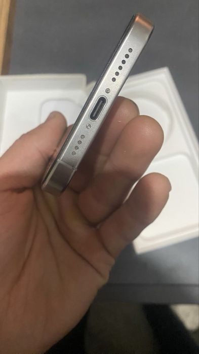 Айфон 15 про мах продам