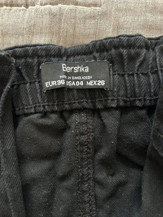 Дънкова черна пола Bershka